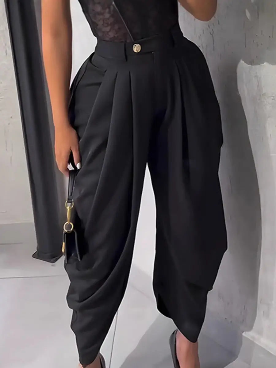 The Signature Wide-Leg Trouser